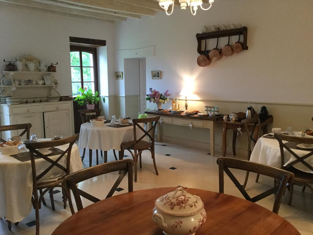 Le Clos Du Cerf Hotel Cellettes  ภายนอก รูปภาพ
